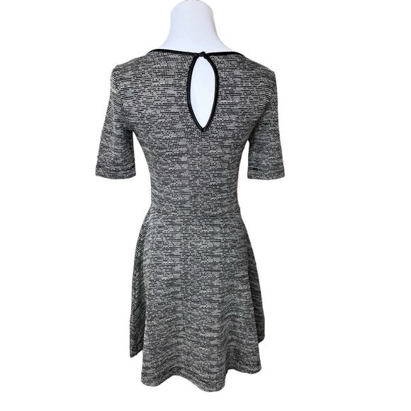 H&M Divided Marled Gray Knit Skate Dress 6 Casual Business Above‎ The Knee - Picture 4 of 12